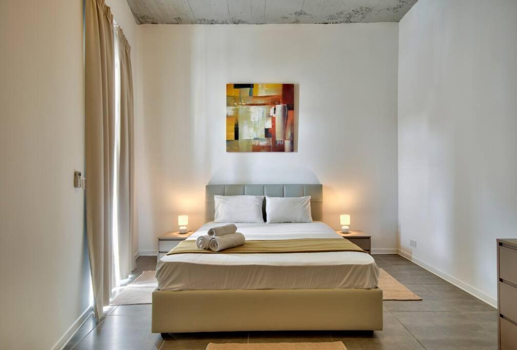 Vallettastay - Harbor View Gem -Sea View 2 Bed Apt Esterno foto
